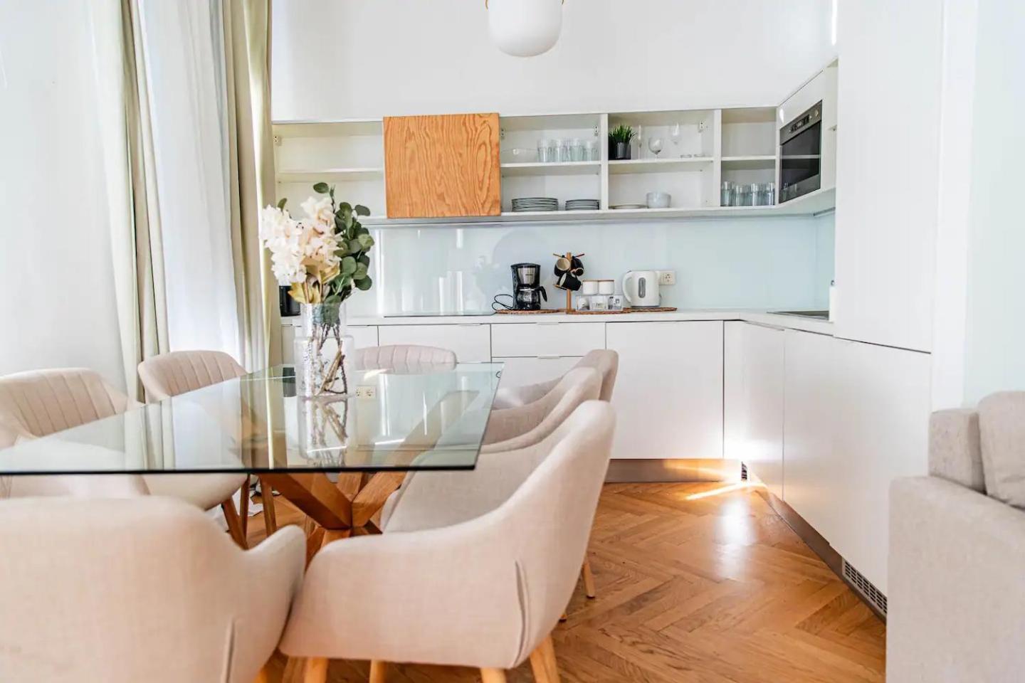 Apartmán Apartment, Two Metro Stations To Hauptbahnhof *